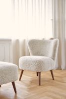 Billede af Natures Collection Emily Lounge Chair in New Zealand Sheepskin B: 60 - Pearl/Oak