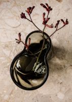 Billede af Audo Copenhagen Aer Vase H: 19 cm - Smoke Glass 