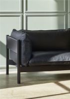 Billede af HAY Arbour 3 Seater B: 220 cm - Black Waterbased Lacquered Solid Beech / Sense Black UDSTILLINGSMODEL OUTLET