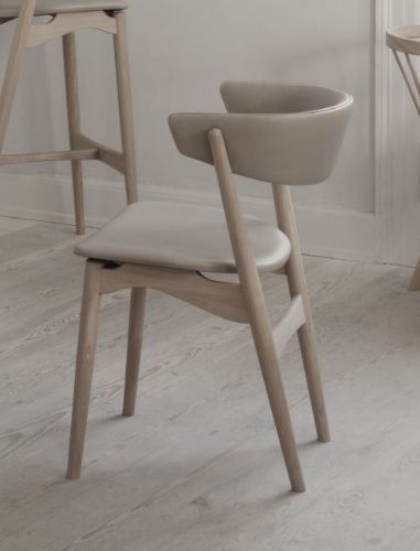 Sibast Furniture No 7 Dining Chair Fuldpolstret SH: 65 cm - Hvidolieret Eg/Læder Light Grey