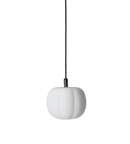 Made By Hand PePo Pendant Small Ø: 20 cm - White