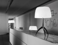 Billede af Foscarini Lumiere Grande Bordlampe H: 45 cm - Alluminio/Bianco