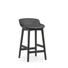 Billede af Normann Copenhagen Hyg Barstol Frontpolstret SH: 65 cm - Sort Læder/Sort Eg