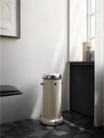 Billede af Vipp 16 Pedalspand H: 62 cm 18 L - Beige