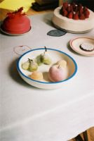 Billede af HAY Sobremesa Serving Bowl L Ø: 25 cm - White w. Blue Rim