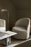 Billede af Audo Copenhagen Tearoom Lounge Chair Swivel w/Return SH: 42,5 cm - Safire 004