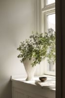 Billede af Ferm Living Fountain Vase H: 30,5 cm - Off-White 