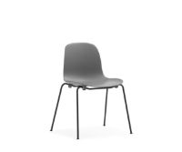 Billede af Normann Copenhagen Form Stol Stabelbar SH: 44,2 cm - Grå/Sort