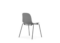Billede af Normann Copenhagen Form Stol Stabelbar SH: 44,2 cm - Grå/Sort