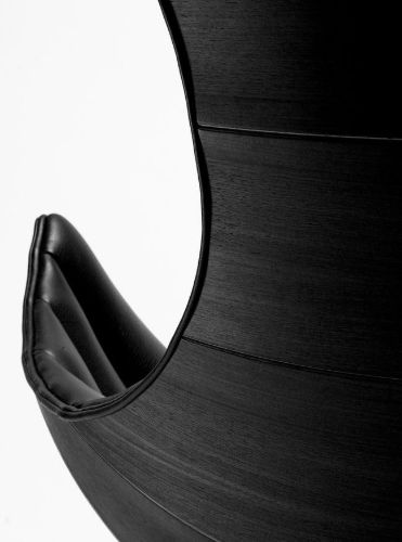 Bruunmunch The Lobster Chair SH: 39 cm - Black Oak / Black