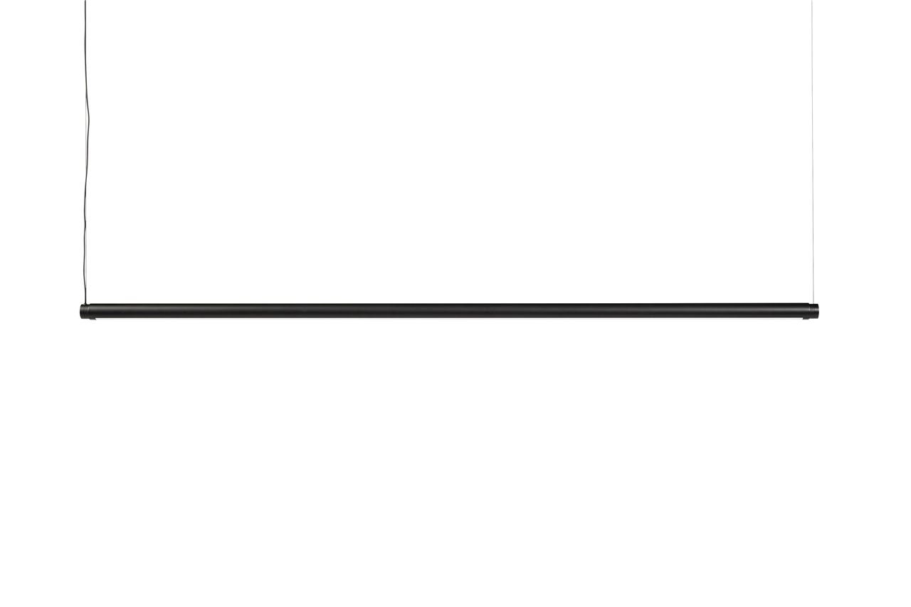 Billede af HAY Factor Linear Suspension Lamp Diffused L: 152 cm - Soft Black 