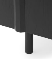 Billede af Normann Copenhagen Rib Kabinet L: 98,5  cm - Varm sort