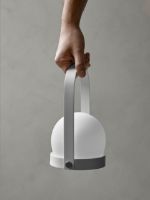 Billede af Audo Copenhagen Carrie LED Lampe Portable Ø: 13,5 cm - White