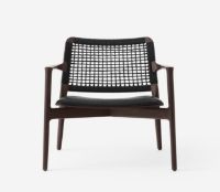 Billede af Vipp 488 Cabin Lounge Chair SH: 37 cm - Dark Oak/Black Leather