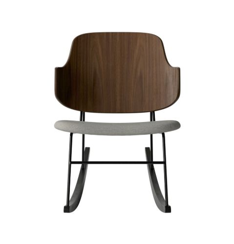 Audo Copenhagen The Penguin Rocking Chair SH: 42 cm - Walnut/Re-Wool Beige