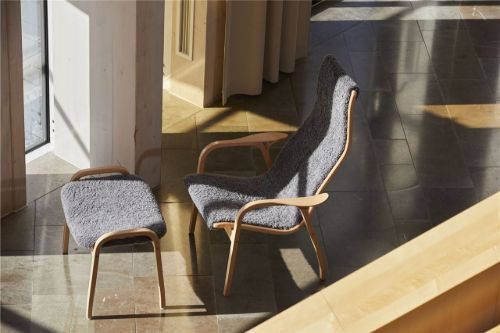Swedese Lamino Fodskammel H: 48 cm - Lakeret Bøg/Scandinavian Grey