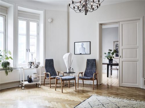 Swedese Lamino Fodskammel H: 48 cm - Olieret Eg/Scandinavian Grey