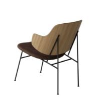 Billede af Audo Copenhagen The Penguin Lounge Chair  SH: 42 cm - Natural Oak/Leather Brown 