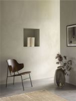 Billede af Audo Copenhagen The Penguin Lounge Chair SH: 42 cm - Walnut/Leather Cognac