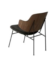 Billede af Audo Copenhagen The Penguin Lounge Chair SH: 42 cm - Walnut/Leather Black