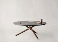 Billede af Eberhart Furniture Bertha Coffee Table Ø: 90 cm - Dark Concrete/Dark Oak