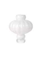 Billede af Louise Roe Balloon Vase #08 H: 30 cm - Opal White