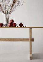 Billede af Eberhart Furniture Gaspard Dining Table 240x85 cm - Mint Green/Massive Oak OUTLET