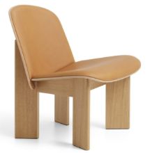 Billede af HAY Chisel Lounge Chair Polstret SH: 39 cm - Lacquered Oak/Sense Leather Cognac