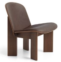 Billede af HAY Chisel Lounge Chair Polstret SH: 39 cm - Lacquered Walnut/Sense Leather Dark Brown