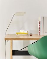Billede af HAY Apex Desk Lamp 38x39 cm - Oyster White 