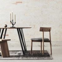 Billede af MUUBS Tetra Sædepolstret Spisebordsstol H: 77,3 cm - Natur/Beton