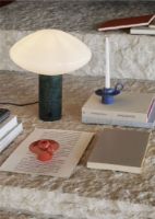 Billede af &Tradition Mist AP17 Table Lamp Ø: 37 cm - Matt White/Guatemala Verde