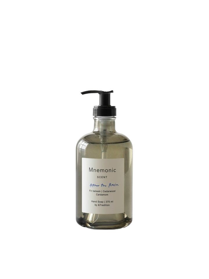 Billede af &Tradition Mnemonic MNC1 Hand Soap 375 ml - After The Rain