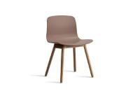 Billede af HAY AAC 12 About A Chair SH: 46 - Lacquered Solid Walnut/Soft Brick