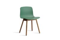 Billede af HAY AAC 12 About A Chair SH: 46 - Lacquered Solid Walnut/Teal Green