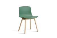 Billede af HAY AAC 12 About A Chair SH: 46 - Soaped Solid Oak/Teal Green