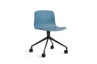 Billede af HAY AAC 14 About A Chair SH: 46 cm - Black Powder Coated Aluminium/Azure Blue