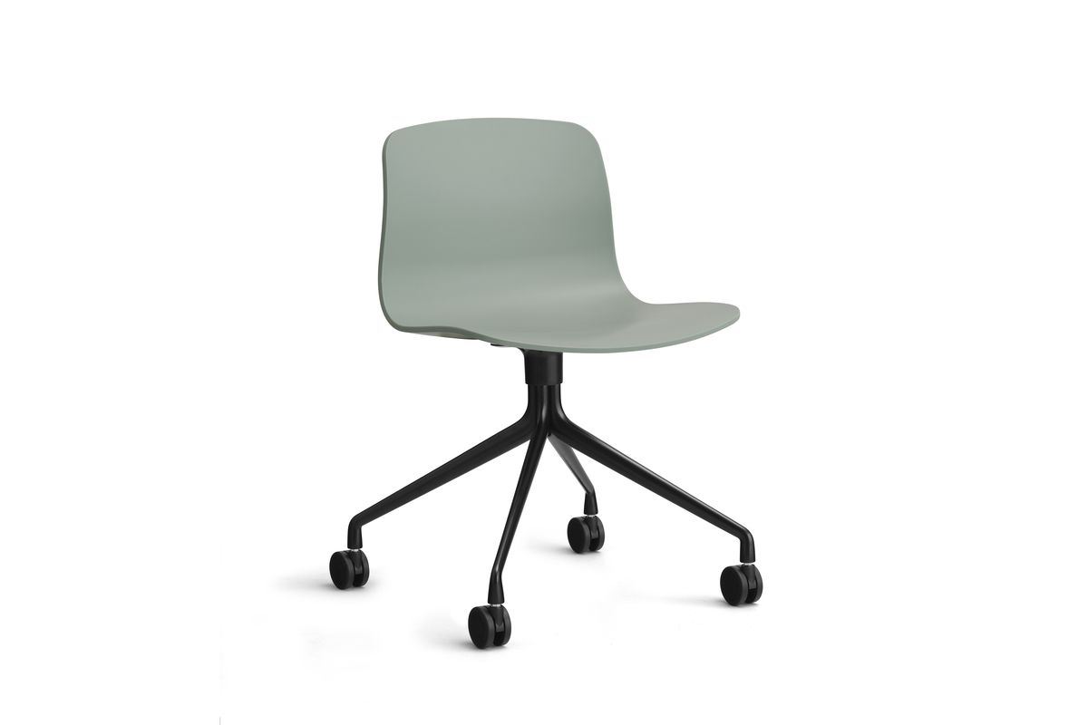 Billede af HAY AAC 14 About A Chair SH: 46 cm - Black Powder Coated Aluminium/Fall Green