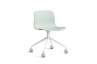 Billede af HAY AAC 14 About A Chair SH: 46 cm - White Powder Coated Aluminium/Dusty Mint