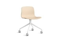 Billede af HAY AAC 14 About A Chair SH: 46 cm - White Powder Coated Aluminium/Pale Peach