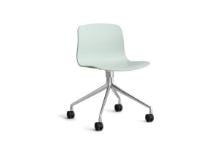 Billede af HAY AAC 14 About A Chair SH: 46 cm - Polished Aluminium/Dusty Mint