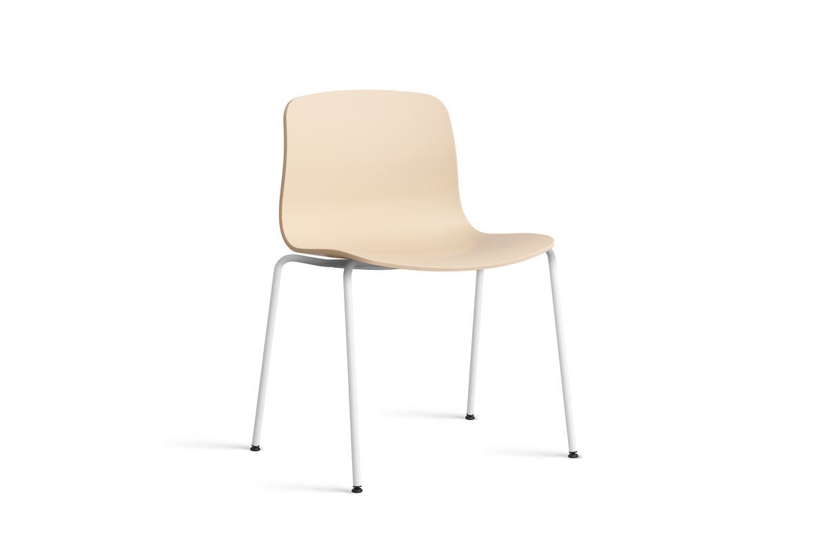 Billede af HAY AAC 16 About A Chair SH: 46 cm - White Powder Coated Steel/Pale Peach