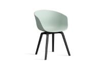 Billede af HAY AAC 22 About A Chair SH: 46 cm - Black Lacquered Oak Veneer/Dusty Mint