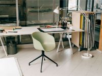Billede af HAY AAC 20 About A Chair SH: 46 cm - Black Powder Coated Aluminium/Pastel Green