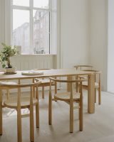 Billede af New Works Atlas Dining Table 250x95 cm - Natural Oak