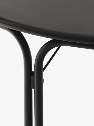 &Tradition Thorvald SC98 Space Copenhagen Outdoor Dining Table Ø: 115 cm - Warm Black
