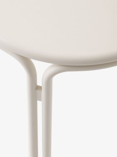 &Tradition Thorvald SC102 Space Copenhagen Outdoor Side Table Ø: 40 cm - Ivory