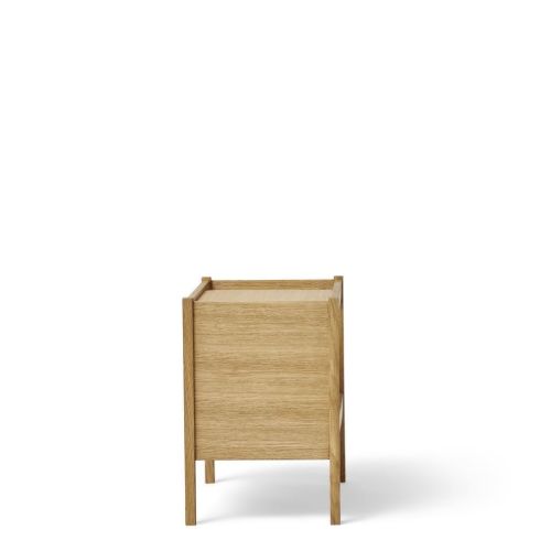 Form & Refine Journal Side Table H:43 cm - Oak
