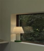 Billede af Normann Copenhagen Cellu Bordlampe H: 35 cm - Lysegrøn
