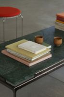 Billede af &Tradition Sett LN12 Coffee Table 140x60 cm - Dark Chrome Frame/Verde Guatamala Marble